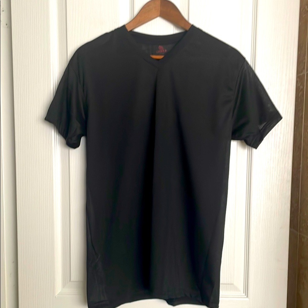 LEBRA - Black lightweight V Neck T-Shirt